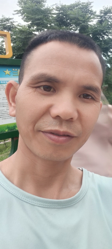 找个相爱的人结婚的第一张照片--关岭中老年相亲网